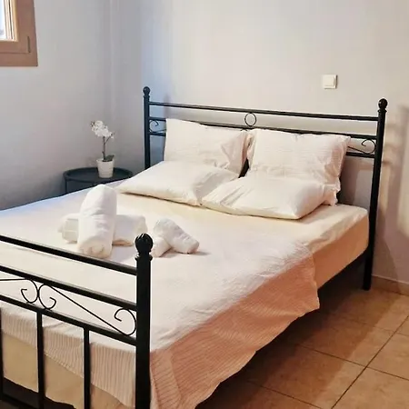 Despy's House Near To Sea And To The Airport Skg * Plagiarion